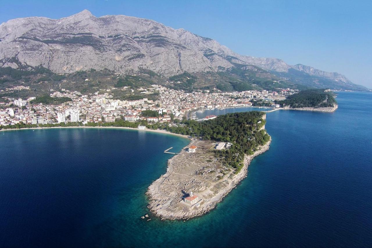 Family Friendly Apartments With A Swimming Pool Makarska - 19147 Bagian luar foto